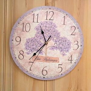 Wall Clock, Flowers, No Flaws.